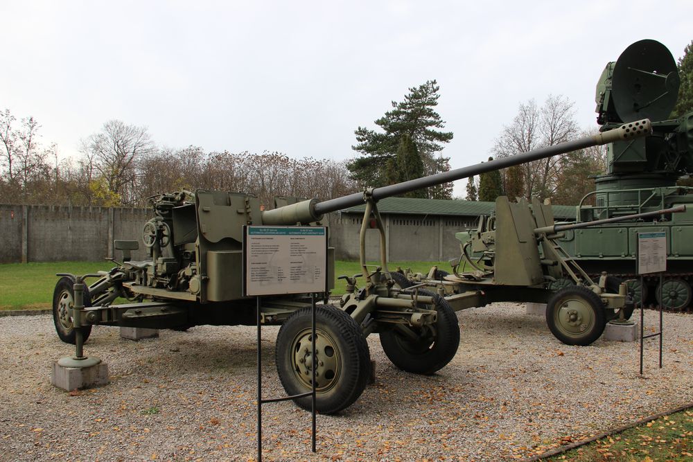 SZ-60 - 57 mm-es légvédelmi löveg