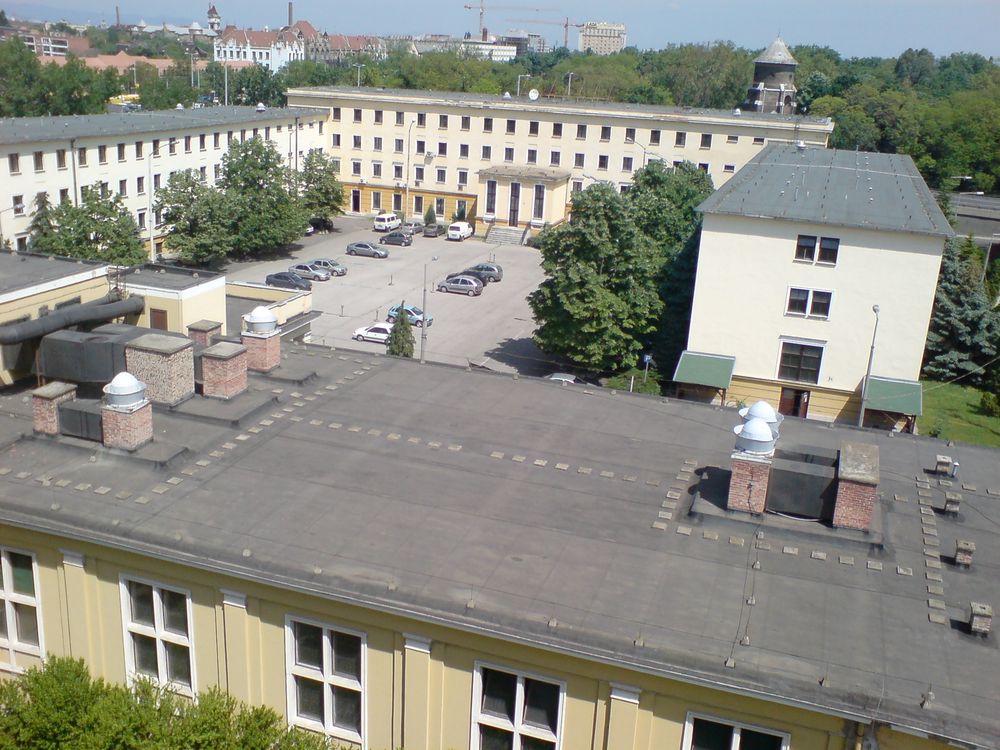 A főépület