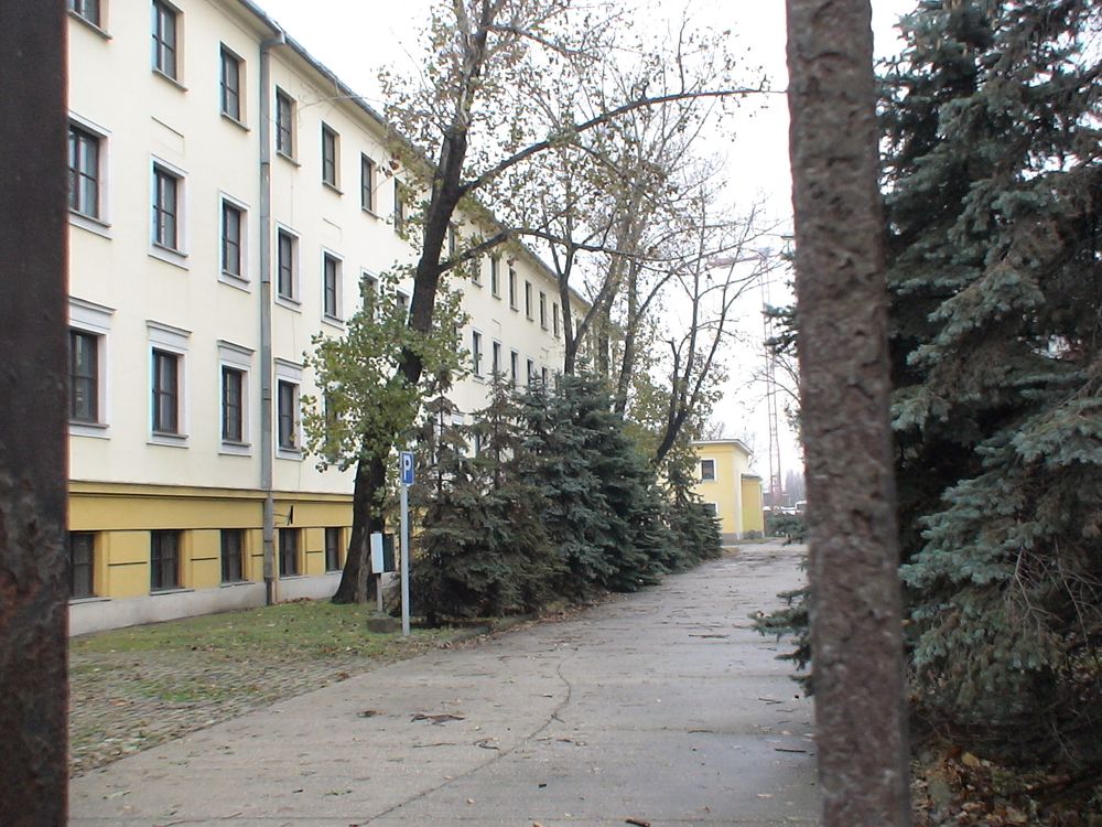 A főépület nyugati szárnya